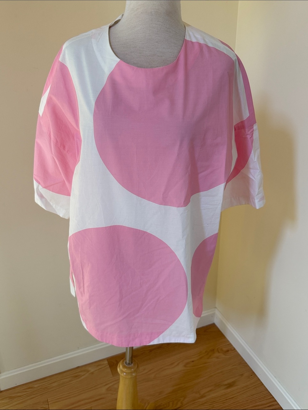 Bimba Y Lola small loose fit circle print cotton top.